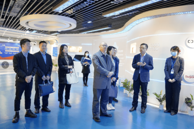 成华区政府领导莅临达梦公司考察交流，共促区域技术服务创新